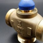 Photo - Three-way valve