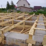 how to properly knit reinforcement for a strip foundation